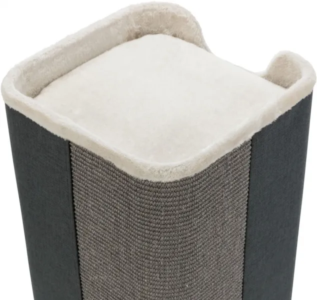 Cat Tower Jorge