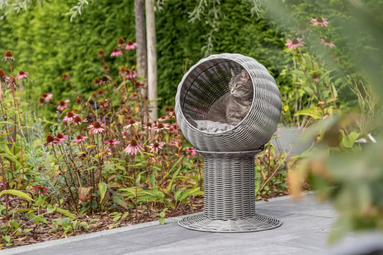 Outdoor Katzenhöhle Amalia aus Polyrattan, rund